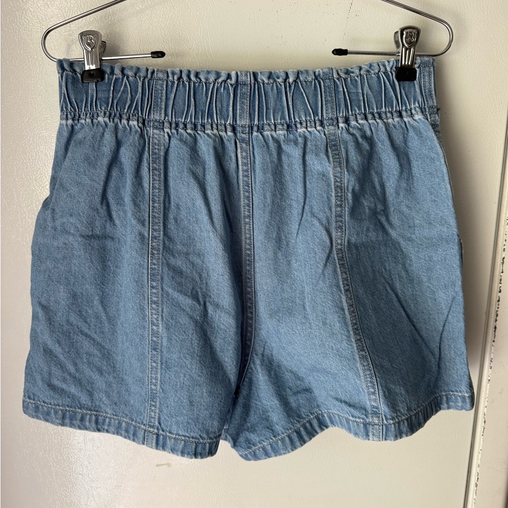 Madewell Light Blue Denim Elastic Waist Shorts - Picture 2 of 3